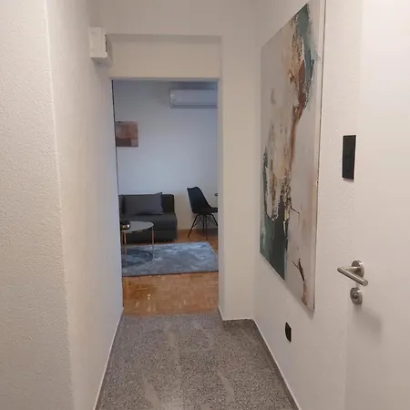Apartment At 8th